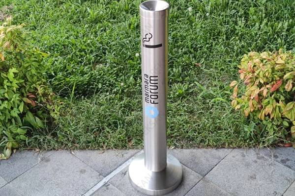 Paslanmaz çelik ayaklı küllük