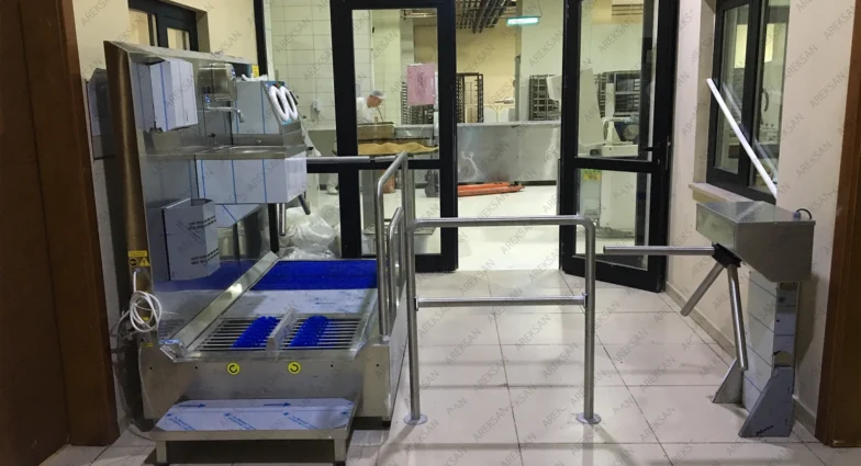 hijyen koridoru seçimi AR-800 yatay fırçalı model